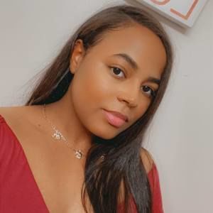 Meet your Posher, Dalila